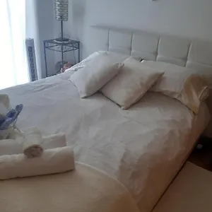 Efd Varzea Park Bed & Breakfast