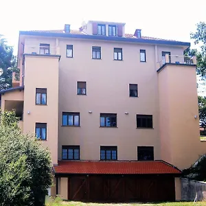 Alloggio per agriturismo Tenuta I Lecci 